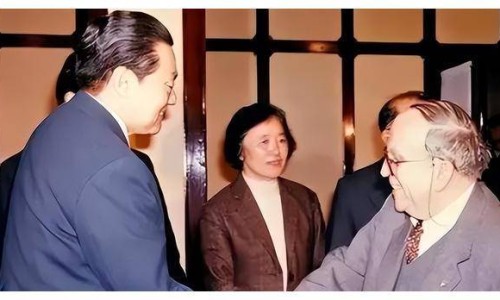 运动后出汗多正常吗-运动后出汗较多好吗网 - 为你提供运动后出汗多对身体有害吗、运动后出汗臭味大是什么原因